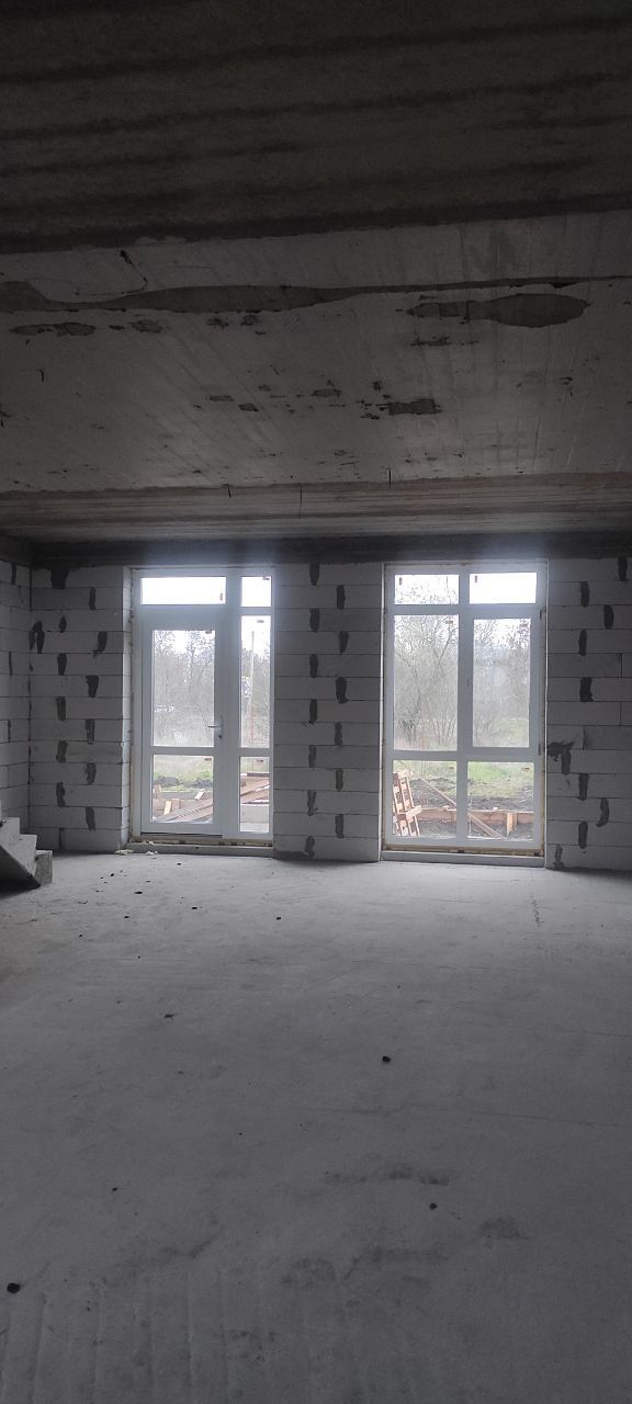 3 кімнатний таунхаус на Бувалкіна вул.