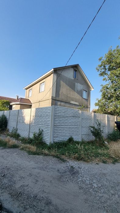 Будинок на вул Жоліо Кюрі