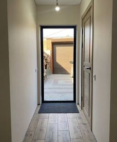 Будинок на Лазурній вул.