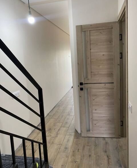 Будинок на Лазурній вул.