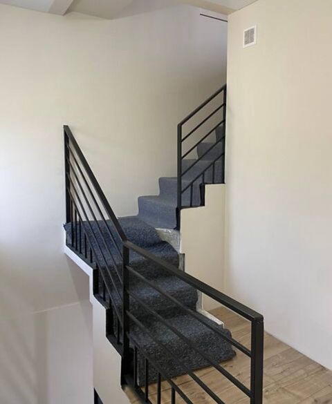 Будинок на Лазурній вул.