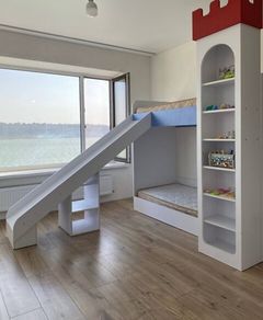 Будинок на Лазурній вул.