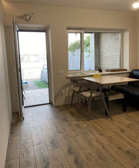 Будинок на Лазурній вул.