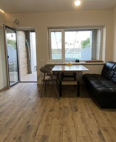 Будинок на Лазурній вул.