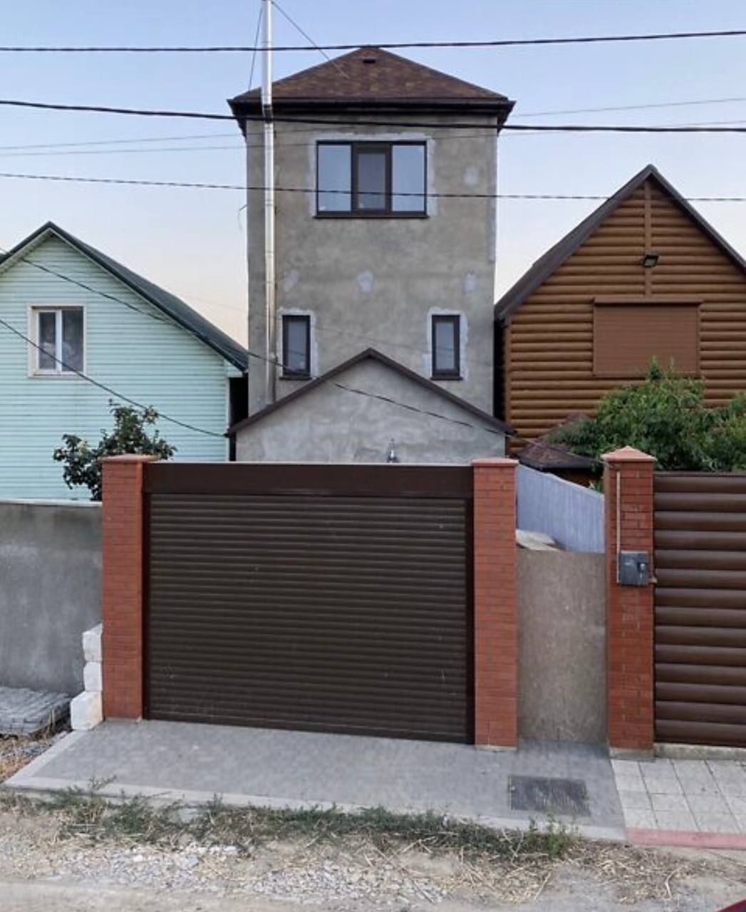 Будинок на Лазурній вул.