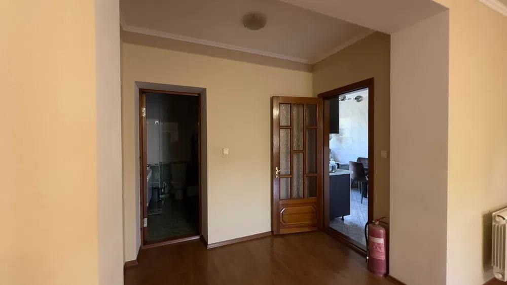 Будинок в Фонтанці