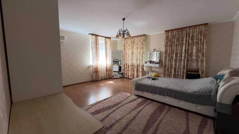 Будинок в Фонтанці