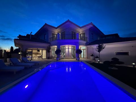 Будинок на Бірюзова вул.