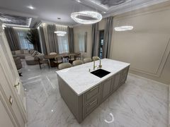 Будинок на Бірюзова вул.