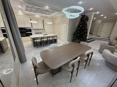 Будинок на Бірюзова вул.