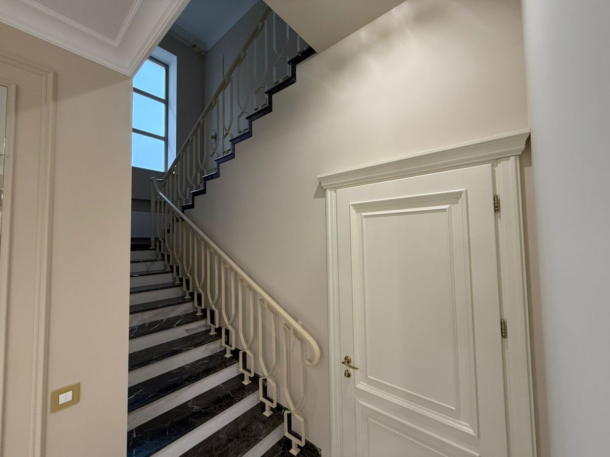 Будинок на Бірюзова вул.