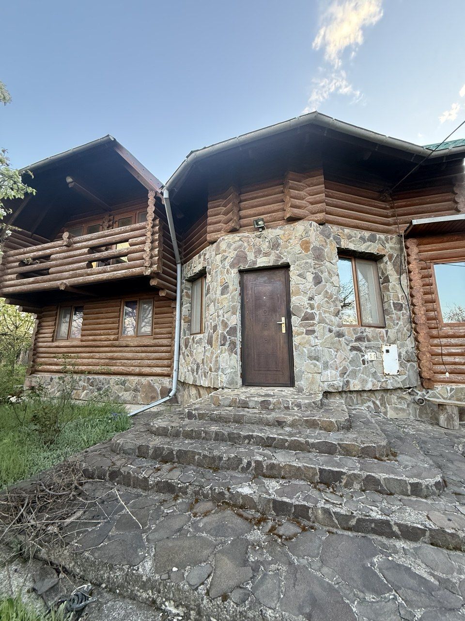 Будинок на Полуничній вул.