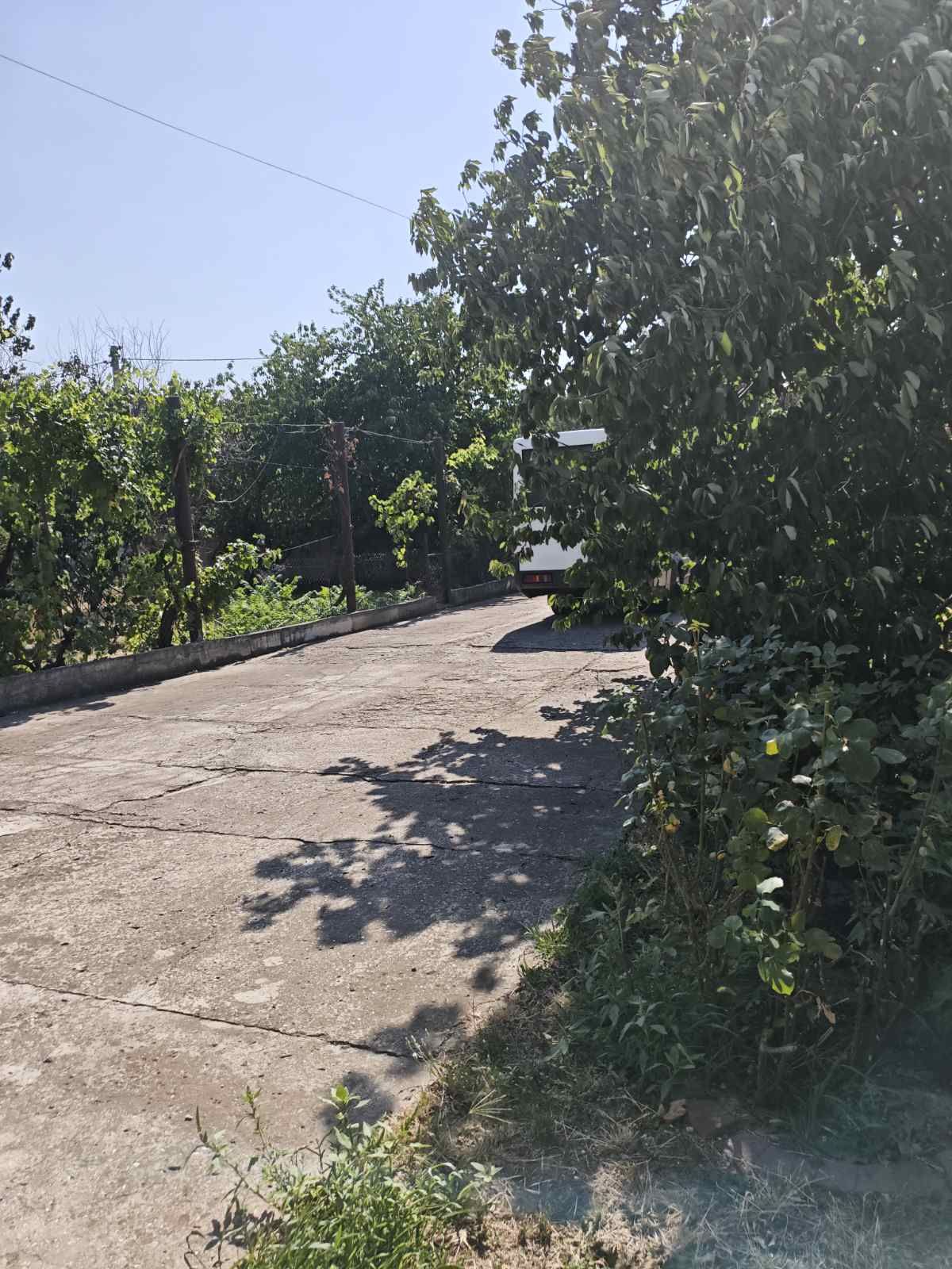 Ділянка на Гінзбург Л. пров.